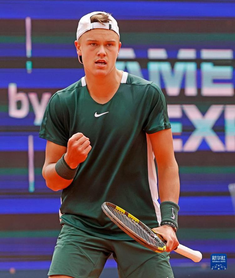 来自全国各 来自全国各